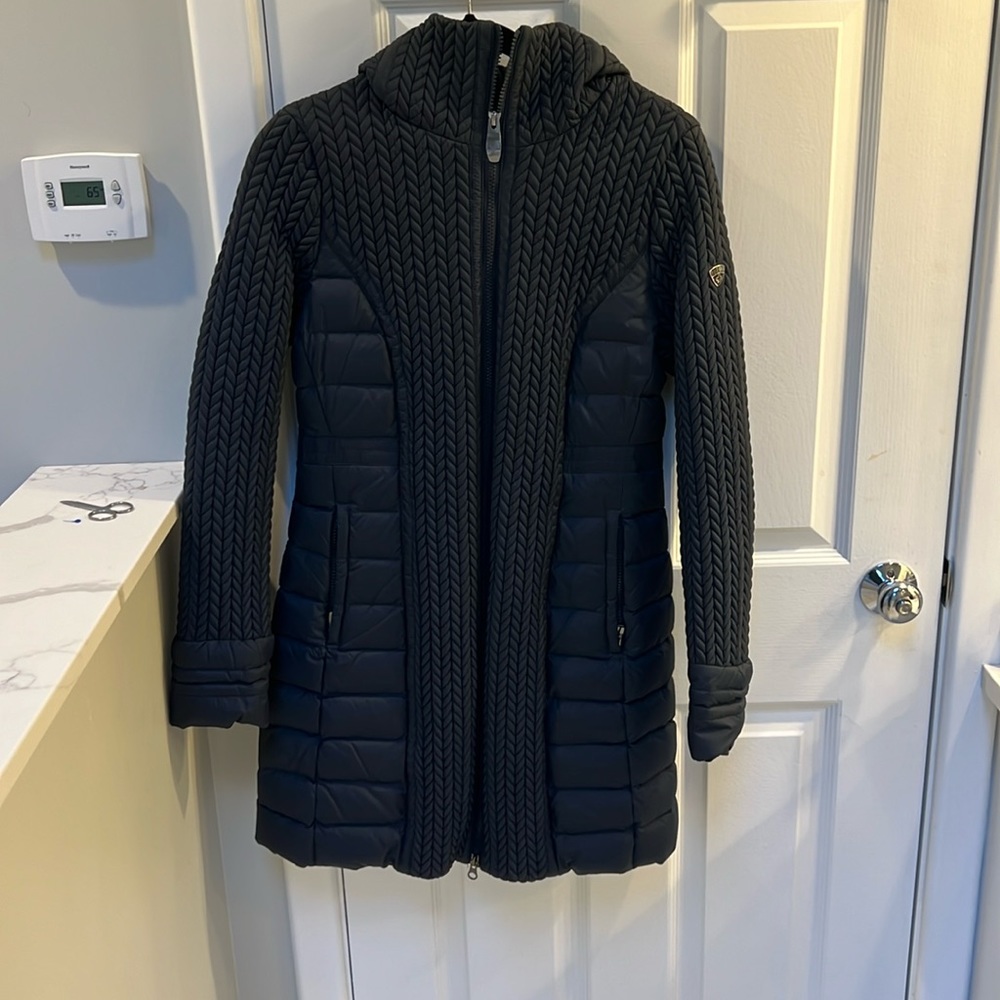 Post Card winter parka coat. Navy blue - size 44. Used only a few times.